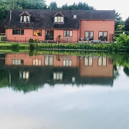 Bransford Farm Fishery & B & B Dış mekan fotoğraf