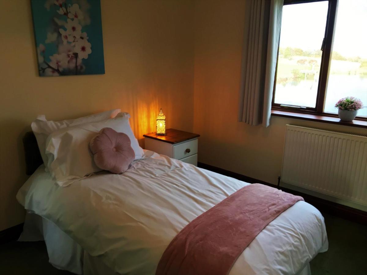 Bransford Farm Fishery & B & B Dış mekan fotoğraf